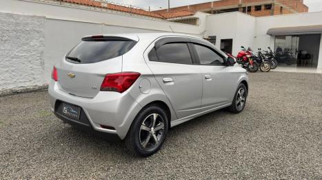 CHEVROLET Onix Hatch 1.4 4P FLEX LTZ, Foto 6