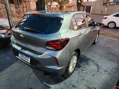 CHEVROLET Onix Hatch 1.0 4P FLEX LT, Foto 5