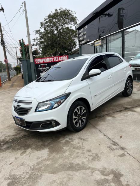 CHEVROLET Onix Hatch 1.4 4P FLEX LTZ, Foto 2