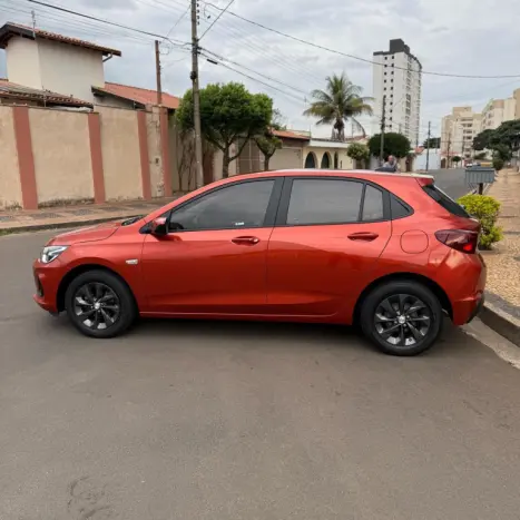 CHEVROLET Onix Hatch 1.0 12V 4P FLEX LTZ TURBO, Foto 4