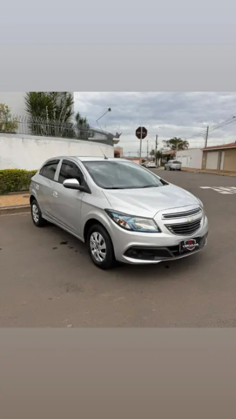 CHEVROLET Onix Hatch 1.0 12V 4P FLEX LT, Foto 1