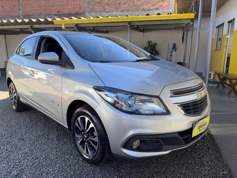 CHEVROLET Onix Hatch 1.4 4P FLEX LTZ, Foto 7
