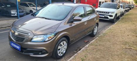 CHEVROLET Onix Hatch 1.4 4P FLEX LT, Foto 10