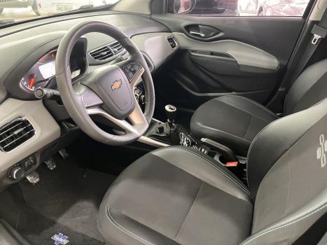CHEVROLET Onix Hatch 1.4 4P FLEX LT, Foto 2