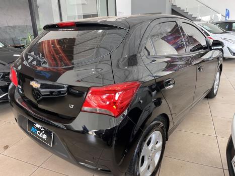 CHEVROLET Onix Hatch 1.4 4P FLEX LT, Foto 8