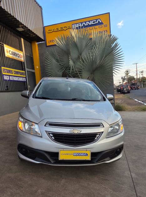 CHEVROLET Onix Hatch 1.0 12V 4P FLEX LT, Foto 2