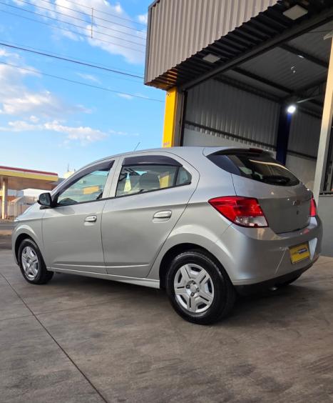 CHEVROLET Onix Hatch 1.0 12V 4P FLEX LT, Foto 4