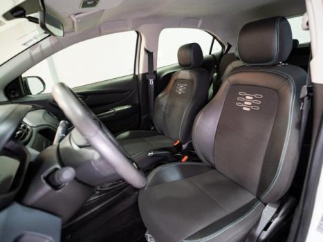 CHEVROLET Onix Hatch 1.0 4P FLEX JOY BLACK, Foto 6