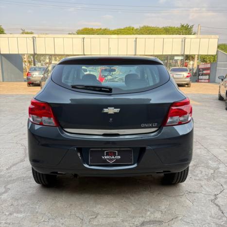 CHEVROLET Onix Hatch 1.0 12V 4P FLEX LT, Foto 4