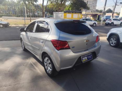 CHEVROLET Onix Sedan 1.0 4P FLEX LT, Foto 4