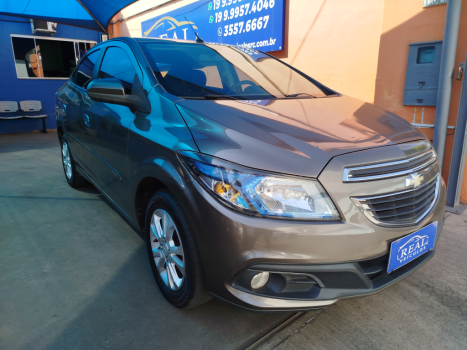 CHEVROLET Prisma 1.4 4P LT FLEX, Foto 4