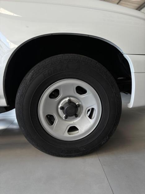 CHEVROLET S10 2.8 12V COLINA 4X4 CABINE SIMPLES TURBO DIESEL, Foto 11