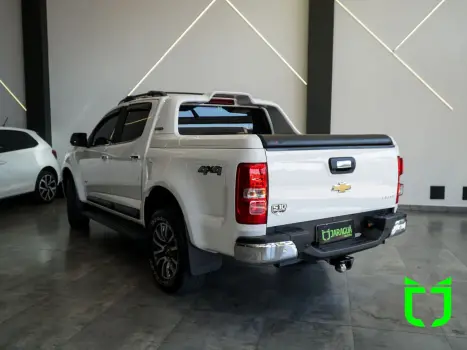CHEVROLET S10 2.8 12V HIGH COUNTRY CABINE DUPLA 4X4 TURBO DIESEL AUTOMTICO, Foto 4