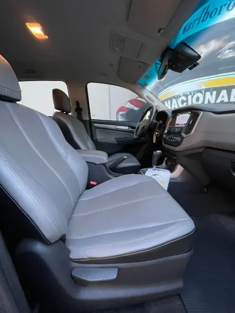 CHEVROLET S10 2.8 16V LTZ CABINE DUPLA 4X4 TURBO DIESEL AUTOMTICO, Foto 17