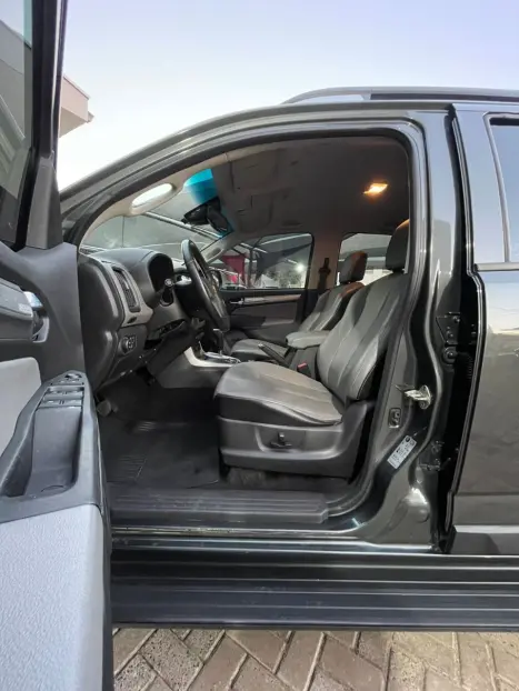 CHEVROLET S10 2.8 16V LTZ CABINE DUPLA 4X4 TURBO DIESEL AUTOMTICO, Foto 25