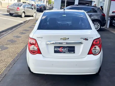 CHEVROLET Sonic Sedan 1.6 16V 4P LTZ FLEX, Foto 9