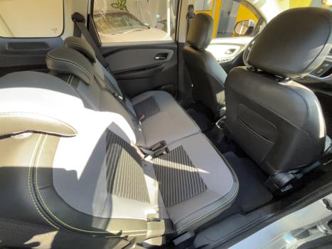 CHEVROLET Spin 1.8 4P FLEX ACTIVE5 AUTOMTICO, Foto 14