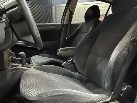 CHEVROLET Vectra Hatch 2.0 4P FLEX GT AUTOMTICO, Foto 10