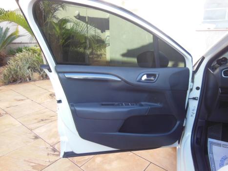 CITROEN C4 Sedan 2.0 16V 4P EXCLUSIVE FLEX AUTOMTICO, Foto 16