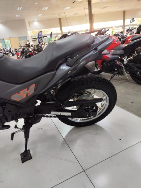 DAFRA NH 190 , Foto 9