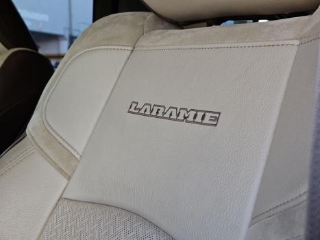 DODGE Ram 5.9 4P 24V I6 2500 SLT 4X4 CABINE DUPLA HAVE DUTY TURBO DIESEL AUTOMTICO, Foto 13