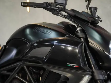 DUCATI Diavel 1200 DARK, Foto 6