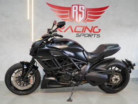 DUCATI Diavel 1200 DARK, Foto 9