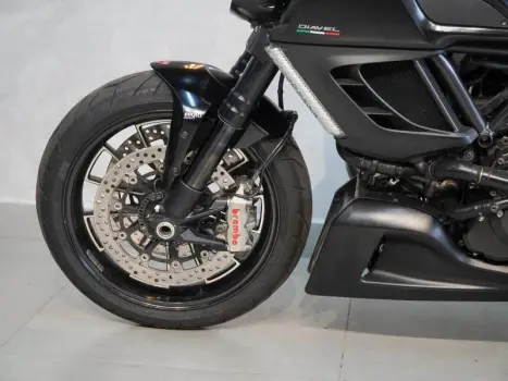 DUCATI Diavel 1200 DARK, Foto 14