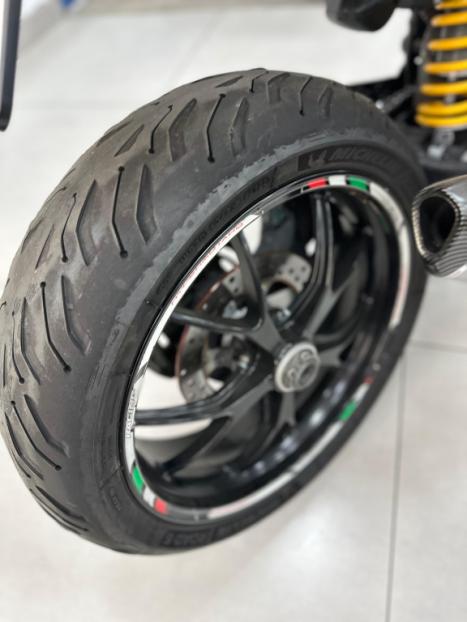 DUCATI Hypermotard 796 , Foto 3