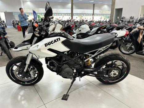 DUCATI Hypermotard 796 , Foto 11