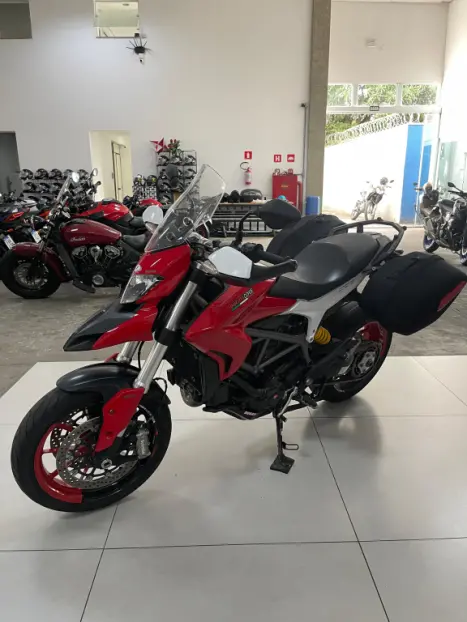 DUCATI Hypermotard 821 , Foto 5
