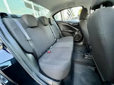 FIAT Cronos 1.3 4P FLEX, Foto 11