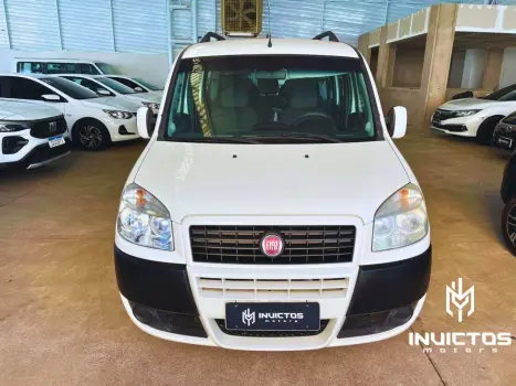 FIAT Doblo 1.8 16V 4P FLEX ESSENCE 7 LUGARES, Foto 2
