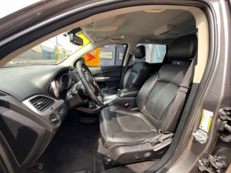 FIAT Freemont 2.4 16V 4P PRECISION AUTOMTICO 7 LUGARES, Foto 5