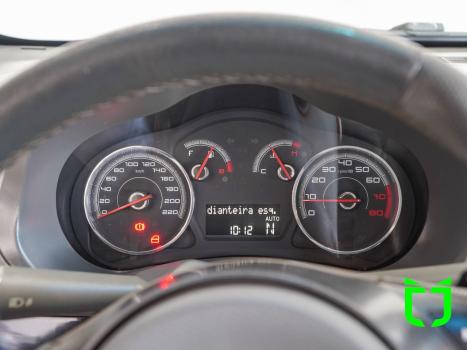 FIAT Grand Siena 1.6 16V 4P FLEX ESSENCE DUALOGIC AUTOMATIZADO, Foto 9