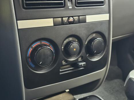 FIAT Idea 1.6 16V 4P ESSENCE FLEX, Foto 8