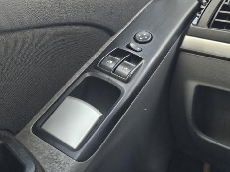 FIAT Idea 1.6 16V 4P ESSENCE FLEX, Foto 9