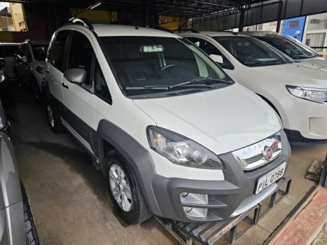 FIAT Idea 1.8 16V 4P ADVENTURE FLEX, Foto 2