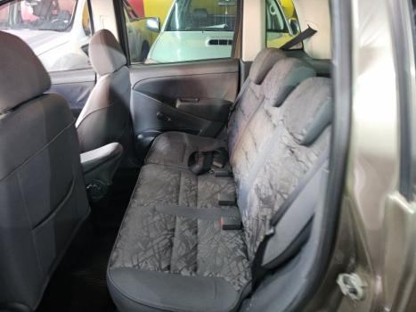 FIAT Idea 1.8 16V 4P ADVENTURE FLEX, Foto 5