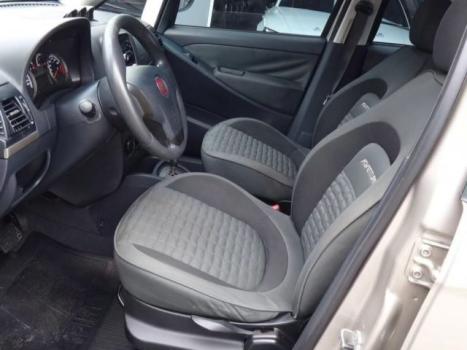 FIAT Idea 1.8 4P ADVENTURE FLEX, Foto 5