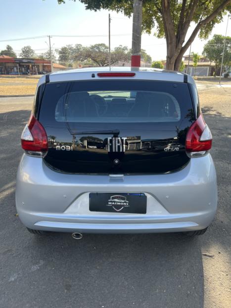 FIAT Mobi 1.0 4P FLEX DRIVE GSR AUTOMATIZADO, Foto 4