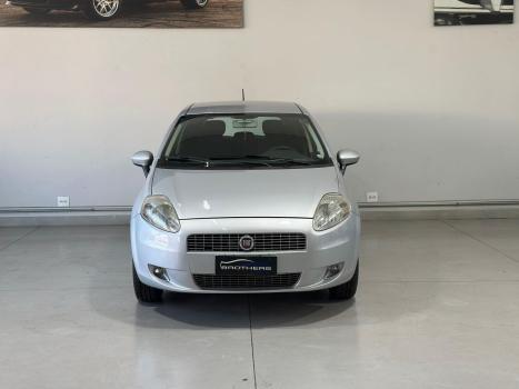 FIAT Punto 1.4 4P ELX FLEX, Foto 2