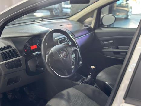FIAT Punto 1.4 4P ELX FLEX, Foto 11