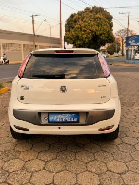 FIAT Punto 1.6 16V 4P FLEX ESSENCE DUALOGIC AUTOMATIZADO, Foto 5