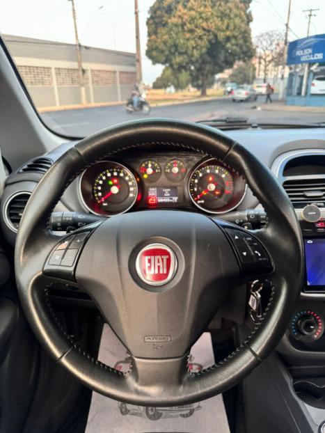 FIAT Punto 1.6 16V 4P FLEX ESSENCE DUALOGIC AUTOMATIZADO, Foto 11