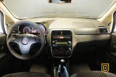FIAT Punto 1.8 4P HLX FLEX, Foto 10