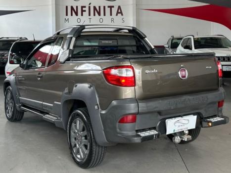 FIAT Strada 1.8 16V FLEX ADVENTURE CABINE ESTENDIDA, Foto 2