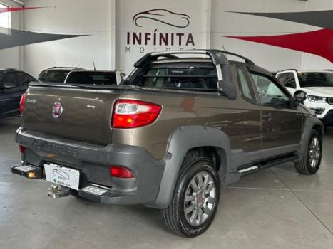 FIAT Strada 1.8 16V FLEX ADVENTURE CABINE ESTENDIDA, Foto 4