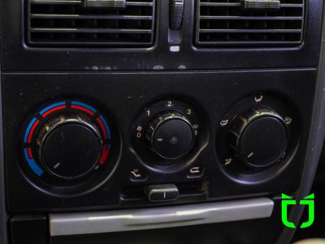 FIAT Strada 1.8 16V FLEX ADVENTURE CABINE ESTENDIDA, Foto 12