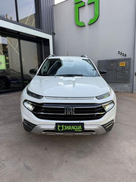 FIAT Toro 1.3 16V 4P FLEX 270 TURBO VOLCANO AUTOMTICO, Foto 2